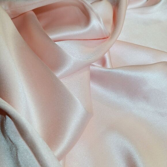 Victoria Secret Gold Collection Satiny Pink Night Gown sz S - Picture 3 of 4